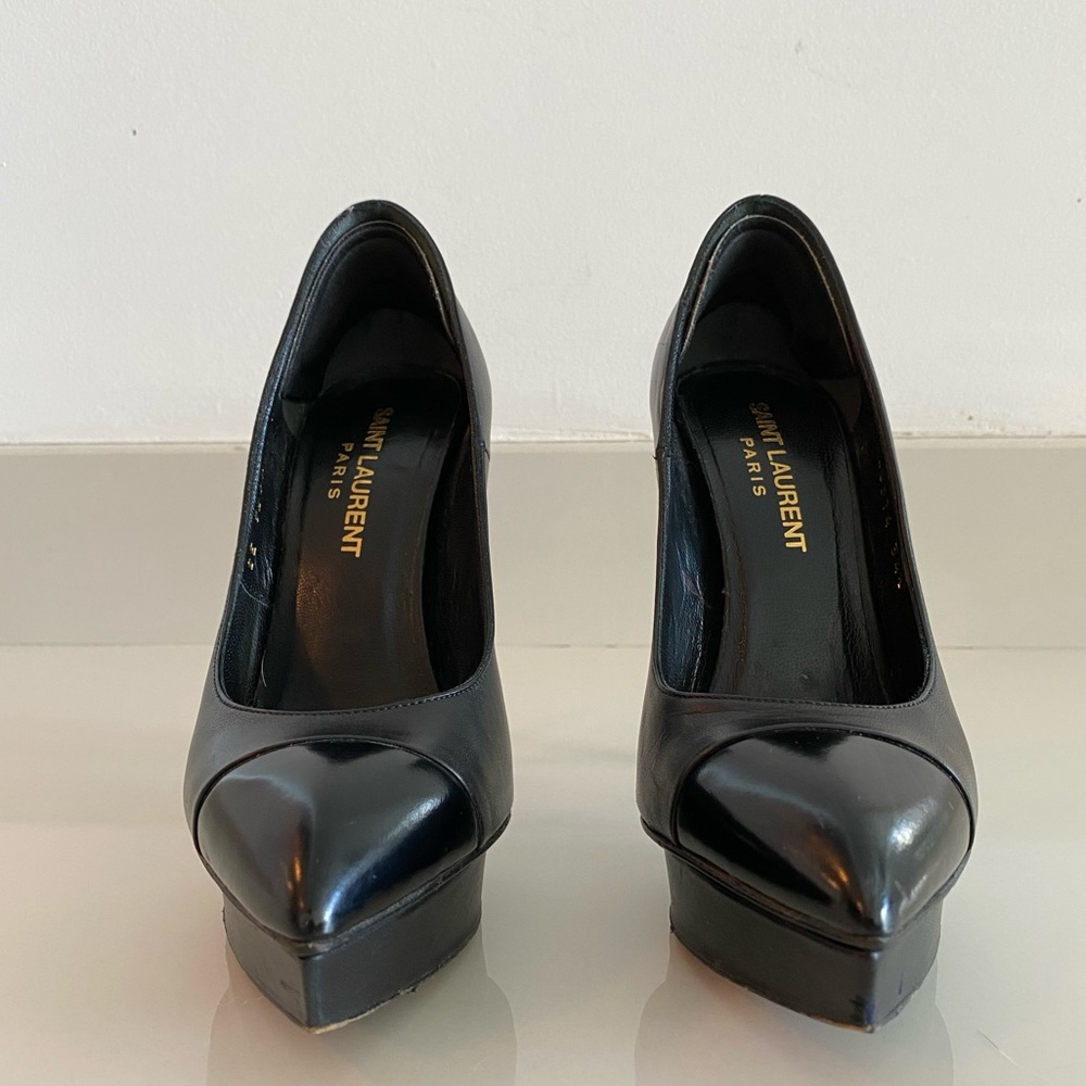 Saint Laurent Janis 105 Cap Toe Pumps 34.5